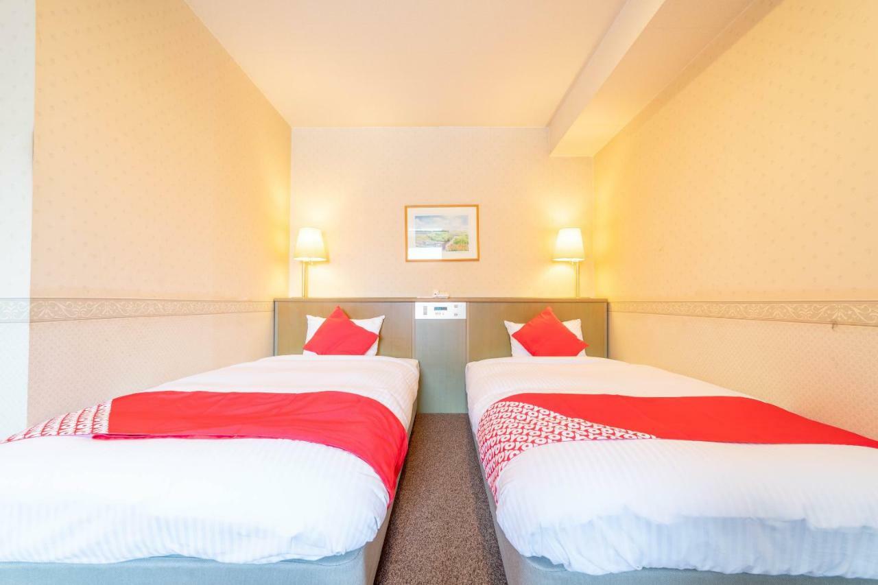 Oyo Business Hotel Nishiura Йоккаити Экстерьер фото