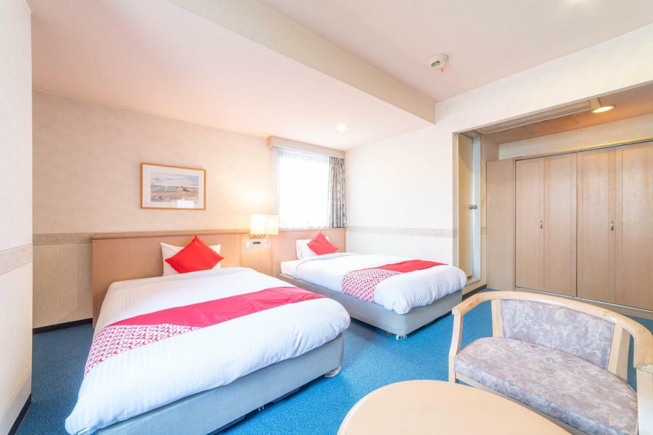 Oyo Business Hotel Nishiura Йоккаити Экстерьер фото
